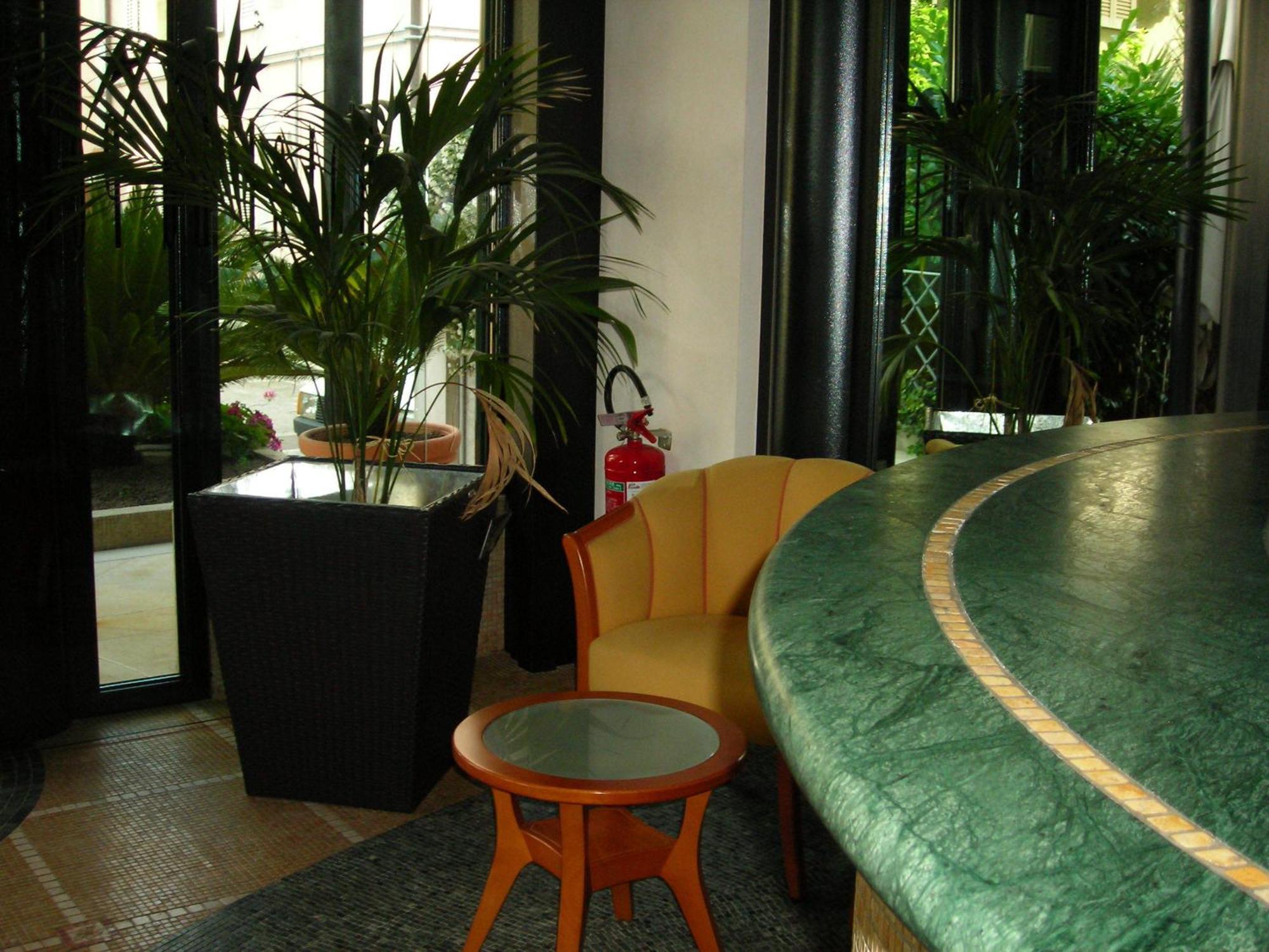 Hotel La Perla Roseto Degli Abruzzi Buitenkant foto